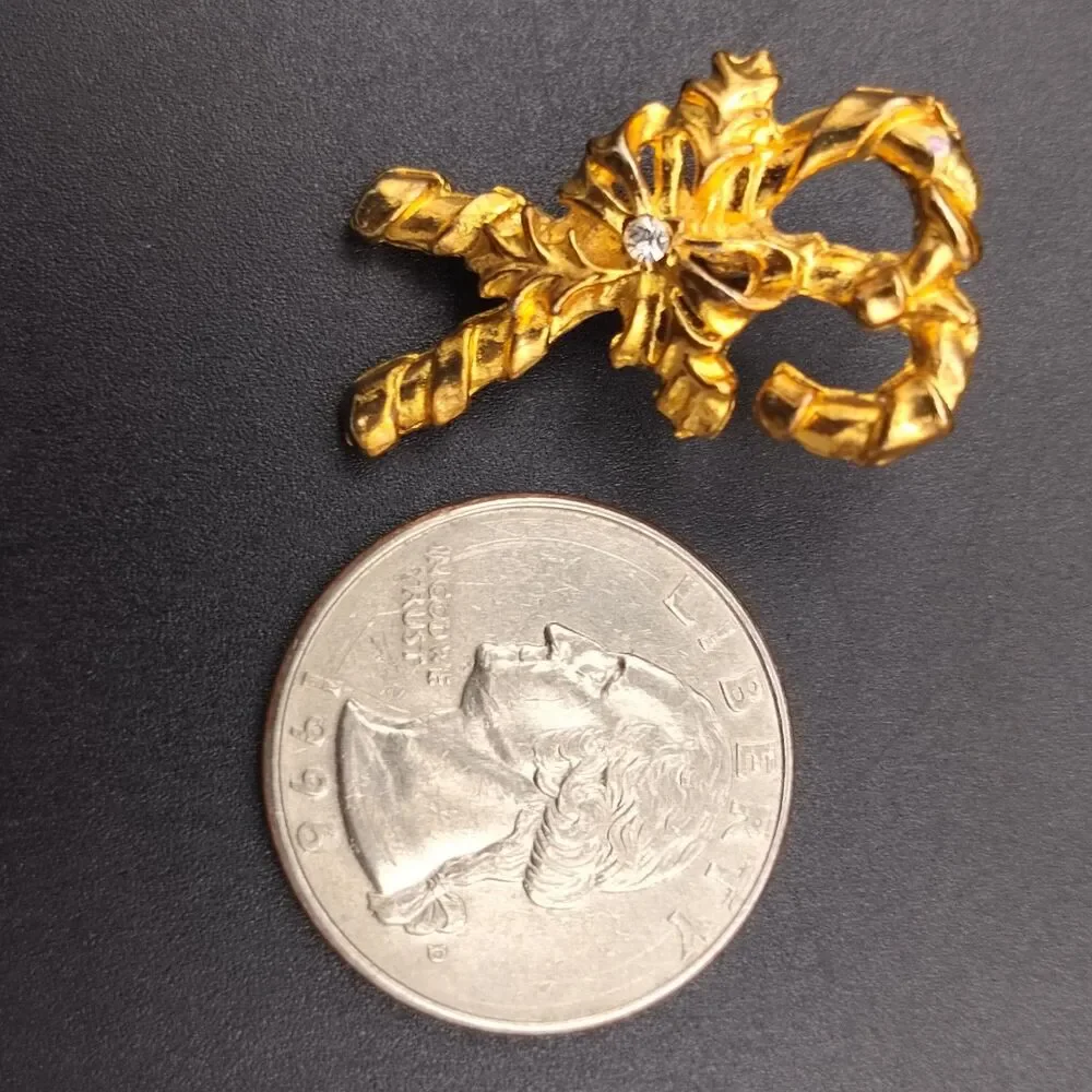Vintage Gold Tone Candy Cane Bow Brooch Pin Clear Rhinestone Holiday Christmas